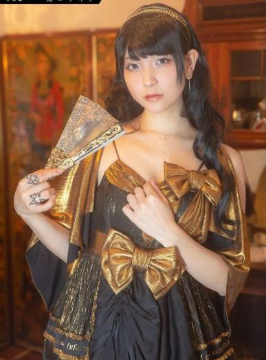 《少年白马醉春风》