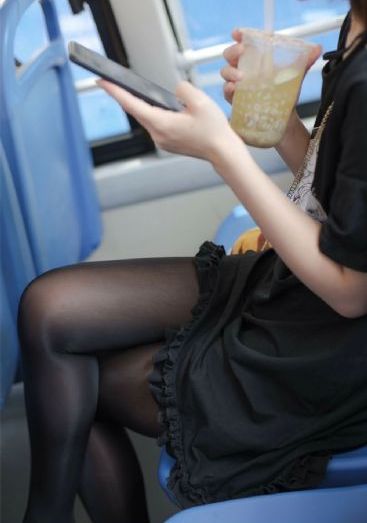 偷拍25位美女撒尿视频在线观看