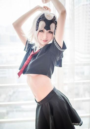 年轻的女大学生