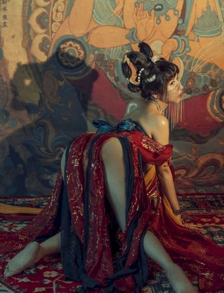 圣少女中文版免费观看