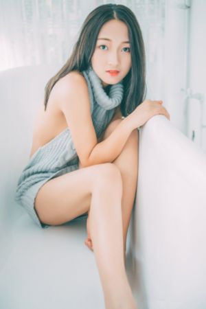 久草爱