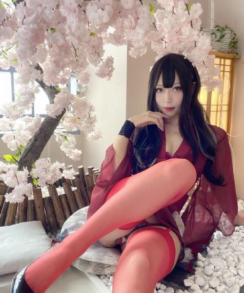 双性尿孔扯开用花蒂调教